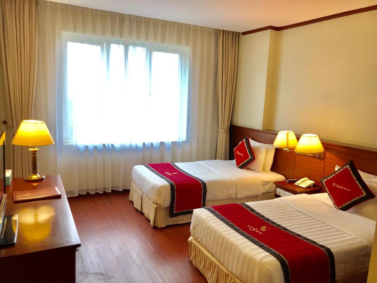 S79 Sunny Hotel 2 Hanoï Extérieur photo
